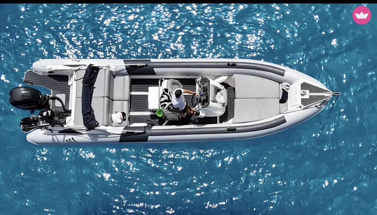 RIB Cobra 275 hp photo 3